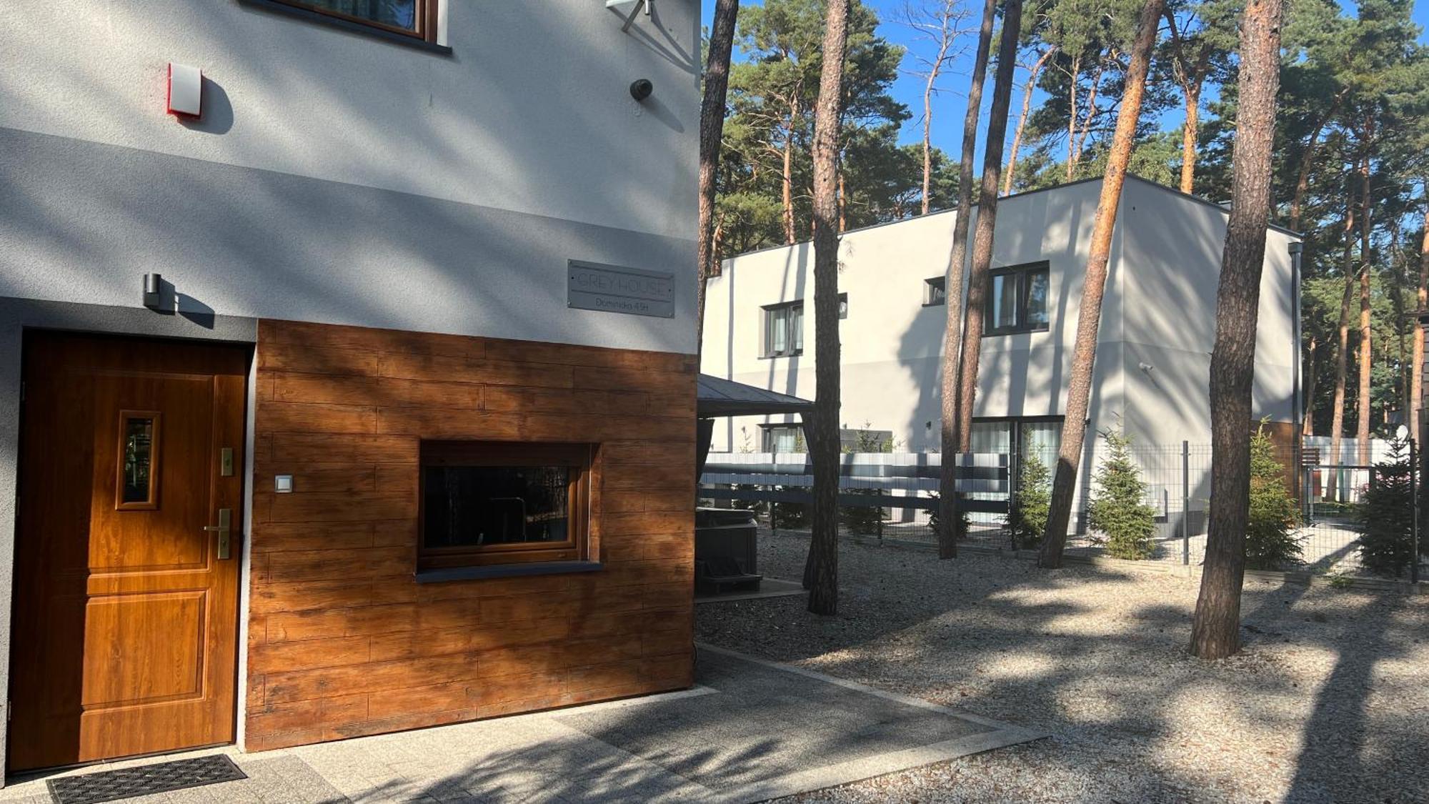 Grey House Apt Boszkowo Ngoại thất bức ảnh